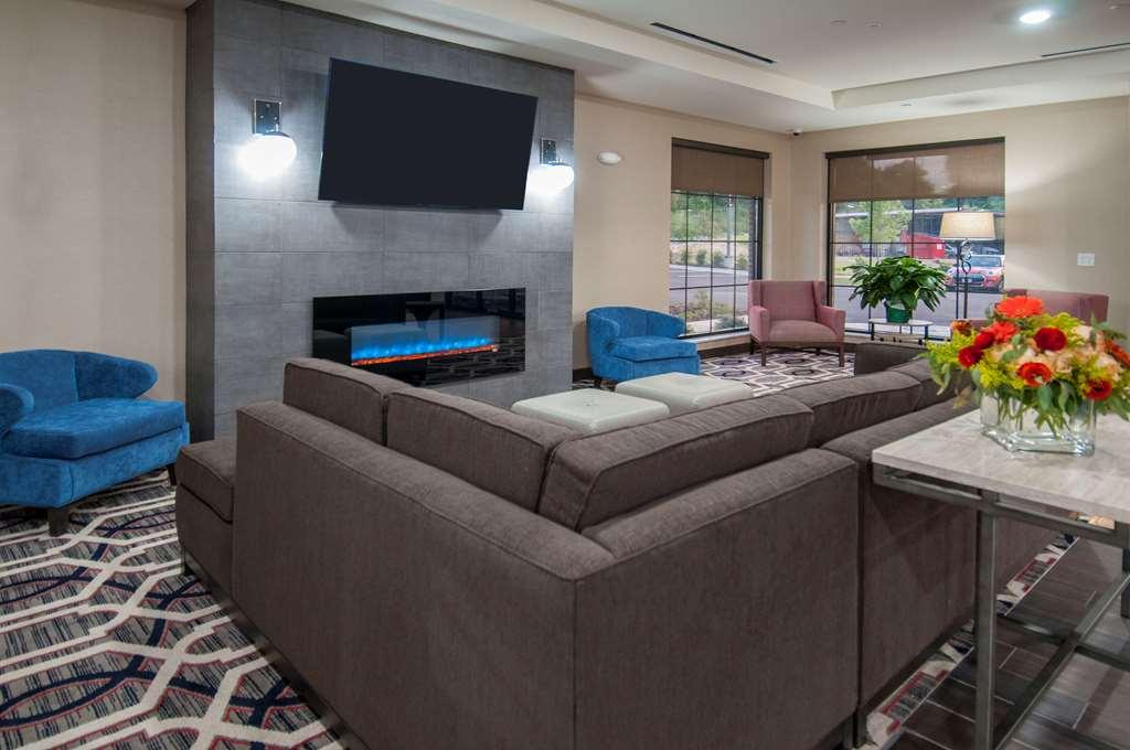 Comfort Inn & Suites Downtown Near University Tuscaloosa Interior photo